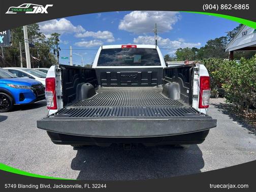 2021 RAM 2500 Tradesman Crew Cab 4x2 8' Box