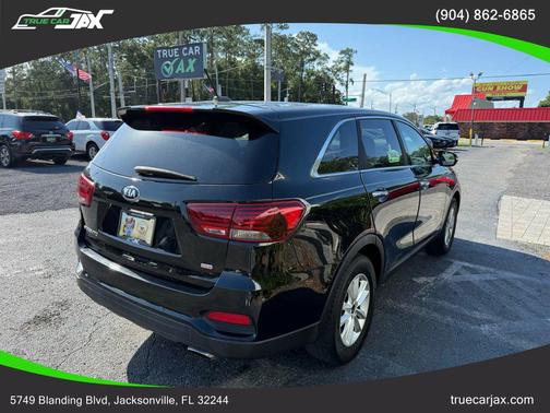 2019 Kia Sorento LX