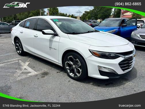 Summit White 2022 Chevrolet Malibu FWD LT