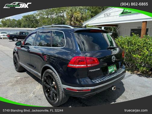 2016 Volkswagen Touareg VR6 Lux