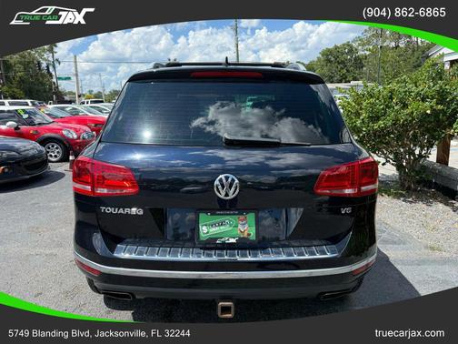2016 Volkswagen Touareg VR6 Lux
