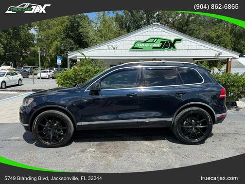 2016 Volkswagen Touareg VR6 Lux