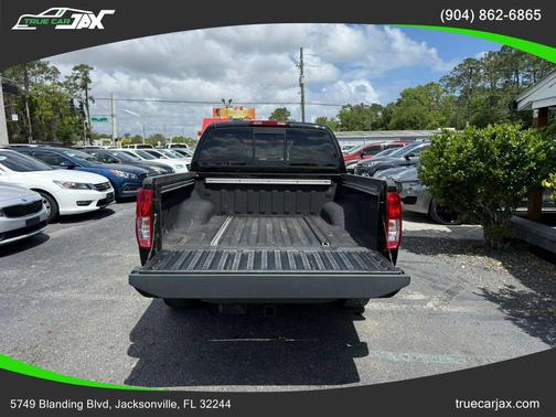 Magnetic Black Pearl 2020 Nissan Frontier SV