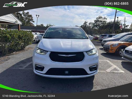 2021 Chrysler Pacifica Touring L