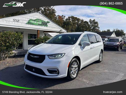 2021 Chrysler Pacifica Touring L