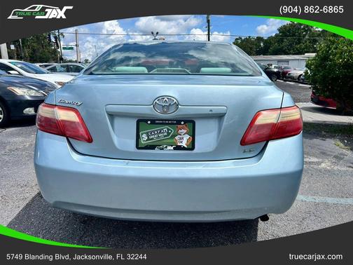 Blue 2007 Toyota Camry LE