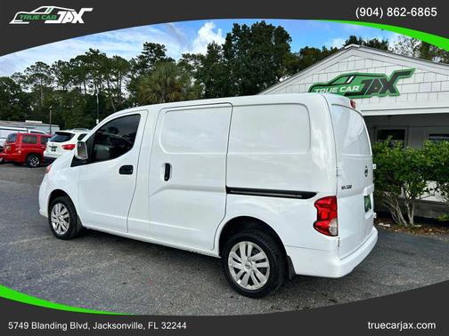 2018 Nissan NV200 SV