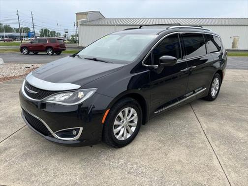 2018 Chrysler Pacifica Touring-L