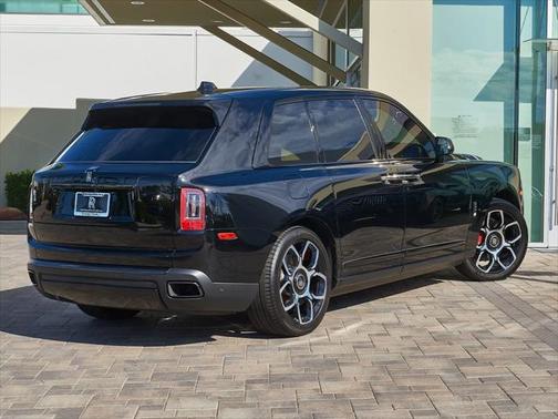 2022 Rolls-Royce Cullinan Base