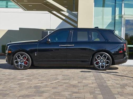 2022 Rolls-Royce Cullinan Base