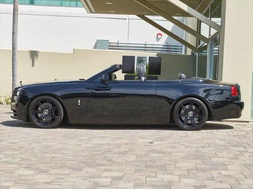 2016 Rolls-Royce Dawn 