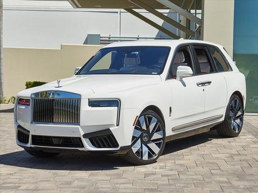 White 2025 Rolls-Royce Cullinan