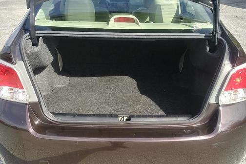 2012 Subaru Impreza 2.0i Limited