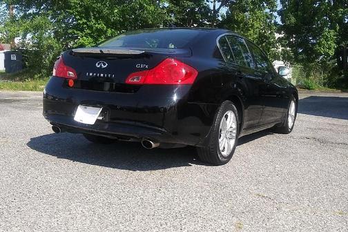 2010 INFINITI G37x Base