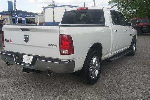 Bright White 2018 RAM 1500 Big Horn