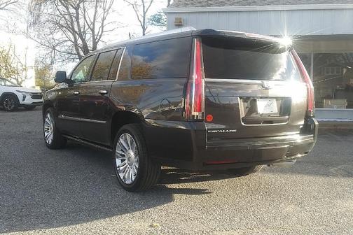 2016 Cadillac Escalade ESV Platinum