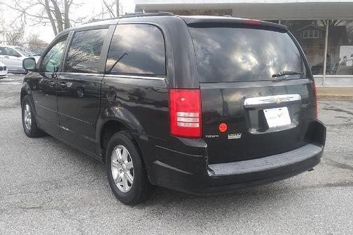 2008 Chrysler Town & Country Touring