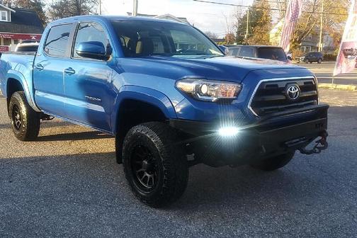 2016 Toyota Tacoma SR5