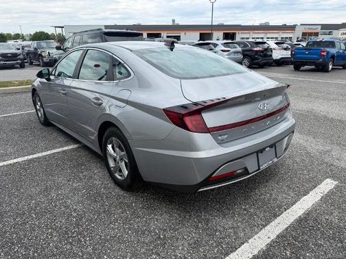 Silver 2023 Hyundai SONATA SE