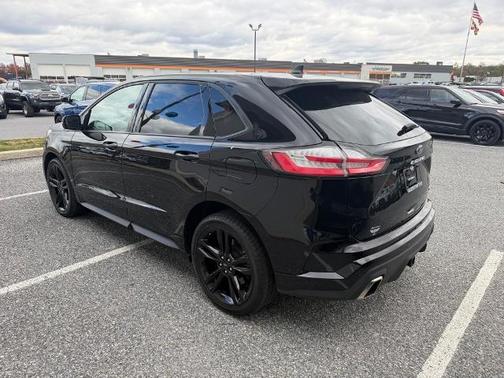 2024 Ford Edge ST