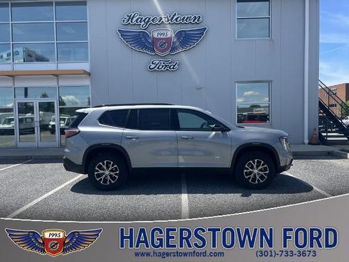 2024 GMC Acadia AT4