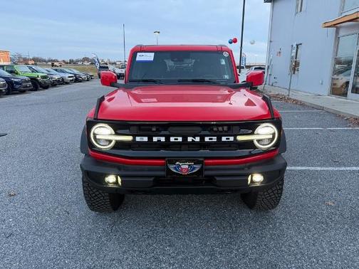 2024 Ford Bronco OUTER BANKS