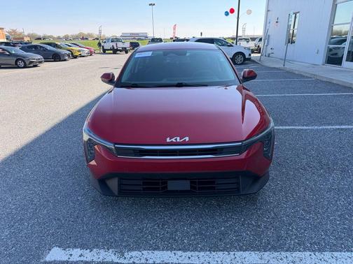 Currant Red 2025 Kia K4