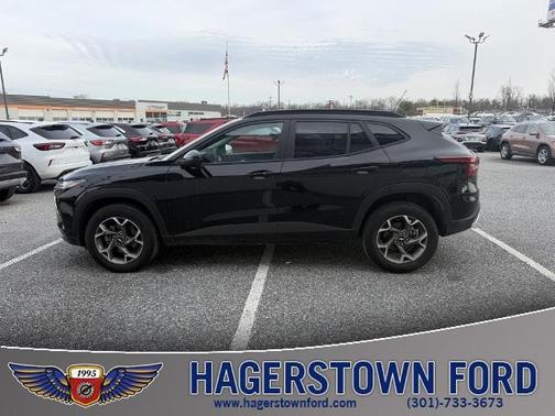 2025 Chevrolet Trax LT