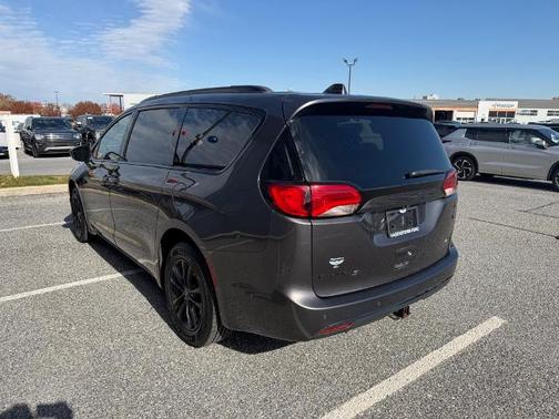2020 Chrysler Pacifica LAUNCH EDITION