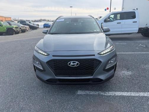 2021 Hyundai KONA SEL