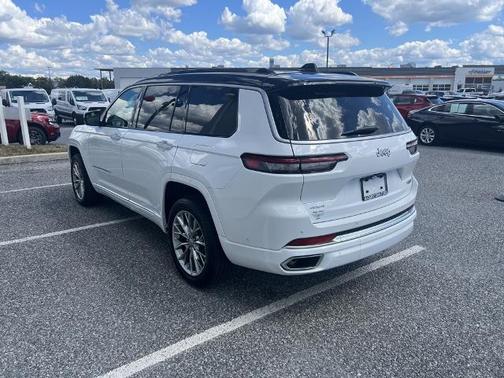 2024 Jeep Grand Cherokee SUMMIT