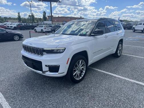 2024 Jeep Grand Cherokee SUMMIT