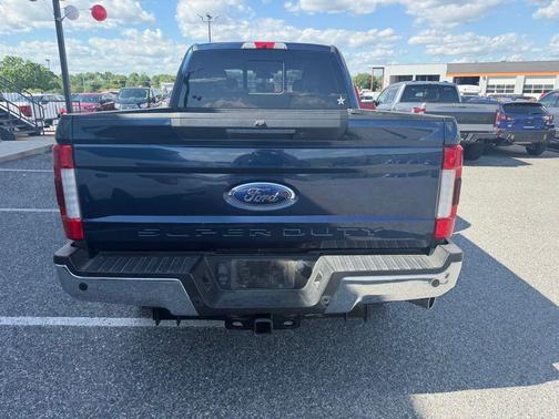 Blue 2019 Ford F-250 Lariat