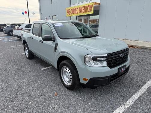 2024 Ford Maverick XL