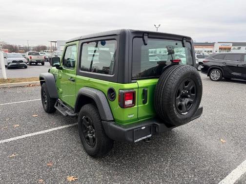2025 Jeep Wrangler SPORT