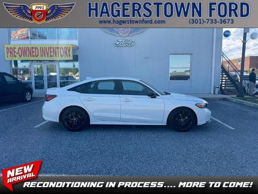 Platinum White 2025 Honda Civic SPORT