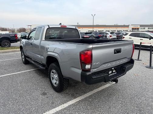 2019 Toyota Tacoma SR