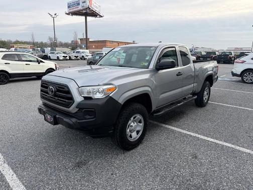 2019 Toyota Tacoma SR