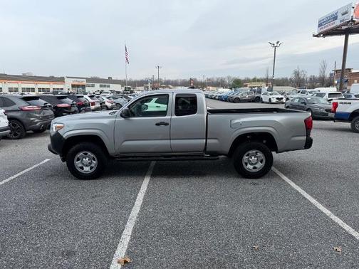 2019 Toyota Tacoma SR