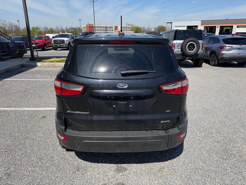 Black 2020 Ford EcoSport SE