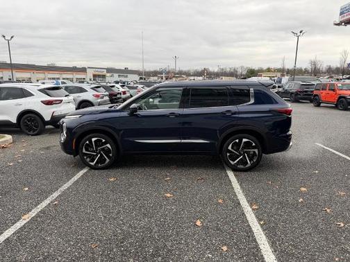 2022 Mitsubishi Outlander SEL