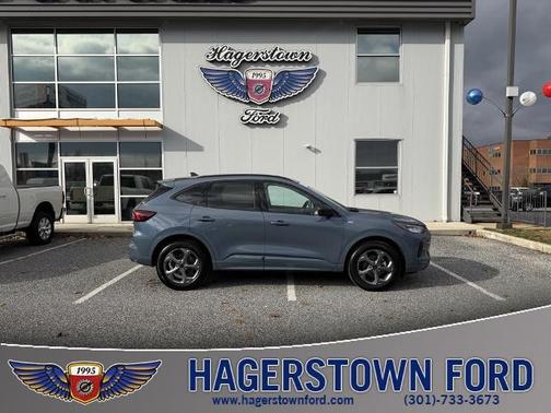 2024 Ford Escape ST-LINE