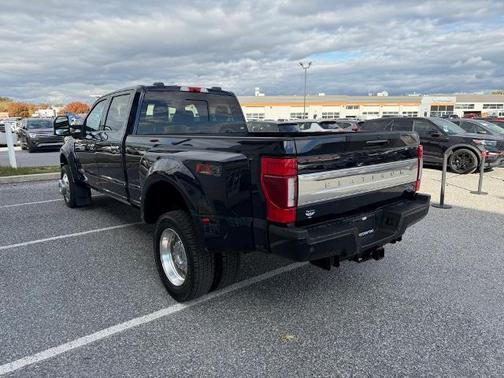 2022 Ford F-450 PLATINUM DRW