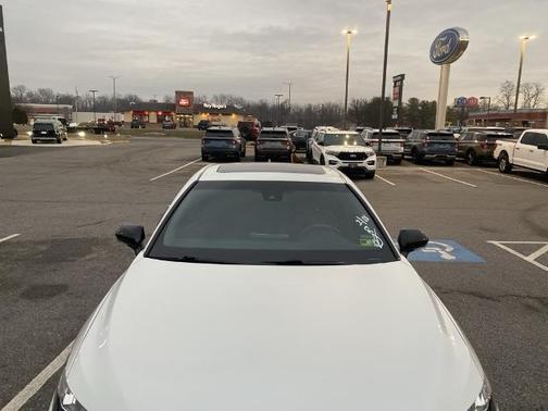 2022 Toyota Avalon XSE NIGHTSHADE