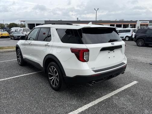 2022 Ford Explorer ST-LINE