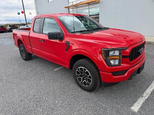 RACE RED 2023 Ford F-150 XL