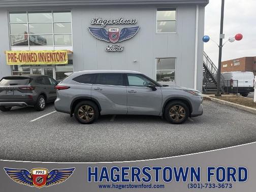 2022 Toyota Highlander BRONZE EDITION