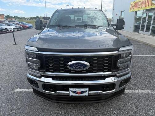 CARBONIZED GRAY 2024 Ford F-350 LARIAT SUPER DUTY