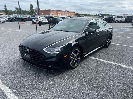 2022 Hyundai SONATA SEL PLUS