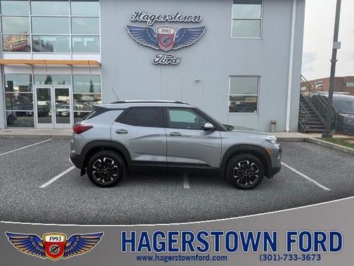 Sterling Gray Metallic 2023 Chevrolet Trailblazer LT